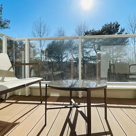 דירה Bursztynowy - Jacuzzi, Sauny, Sala Zabaw, Garaz, 400m Do Plazy Plaskie Zejscie *
